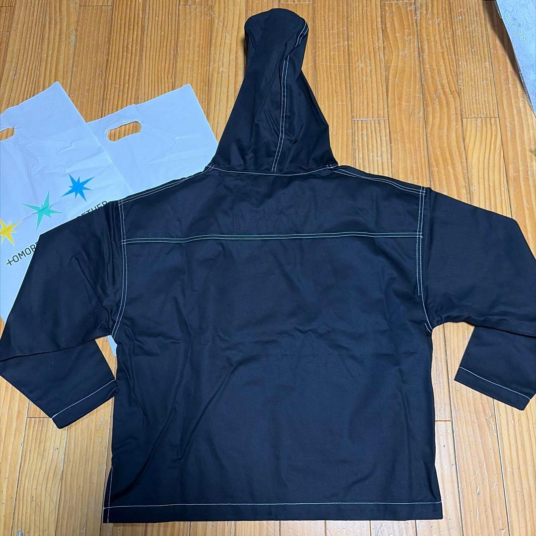 TOMORROW X TOGETHER フード付きシャツ