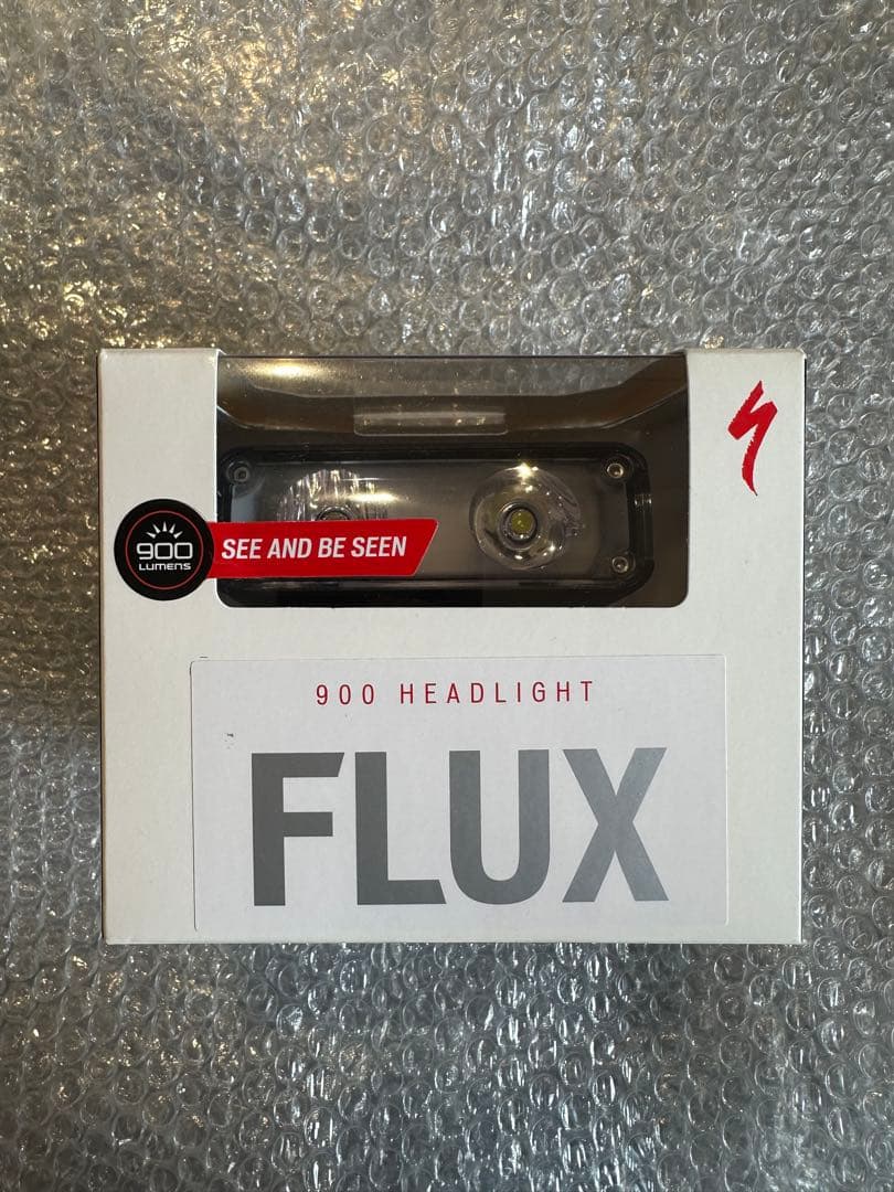 新品スペシャライズドFLUX 9.00 HEADLIGHT 900ルーメン