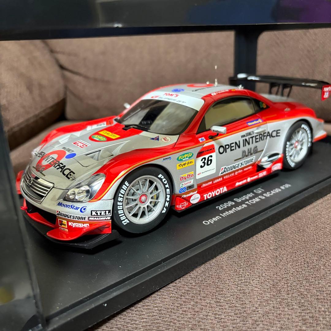レクサス スーパーGT 2006 TOM`Sミニカー1/18