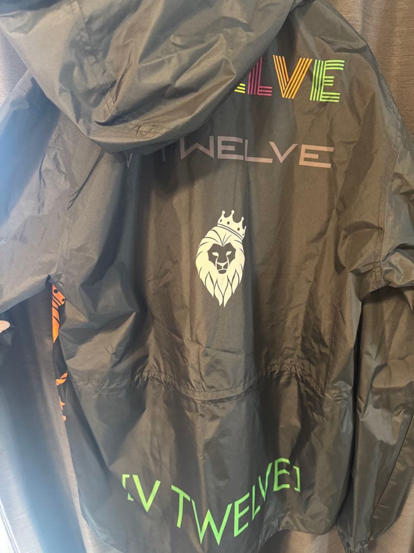 【超美品】V12 ゴルフ フルジップジャケット