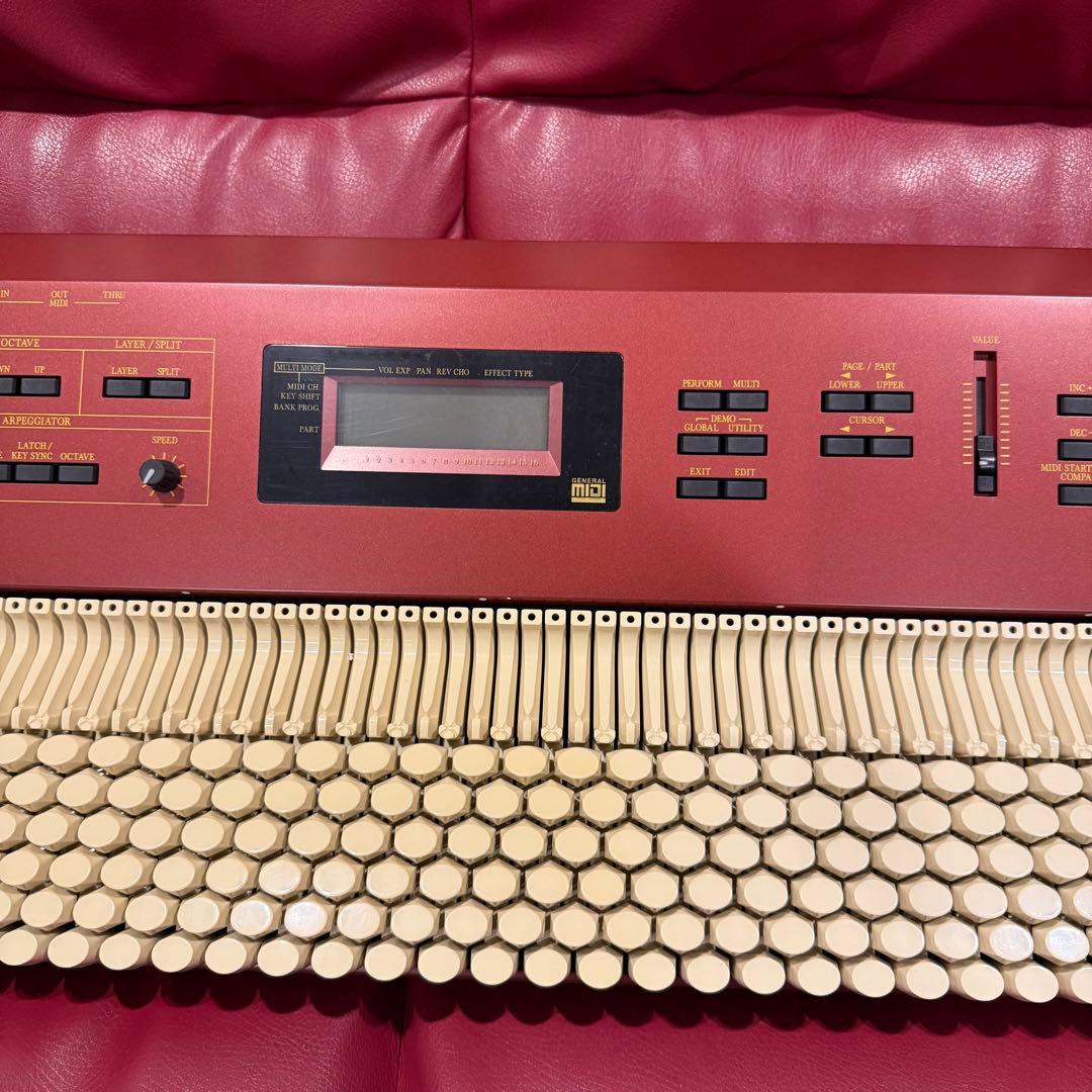 レア　TOKYO YUSYO 東京優勝 WHOLE TONE シンセサイザー