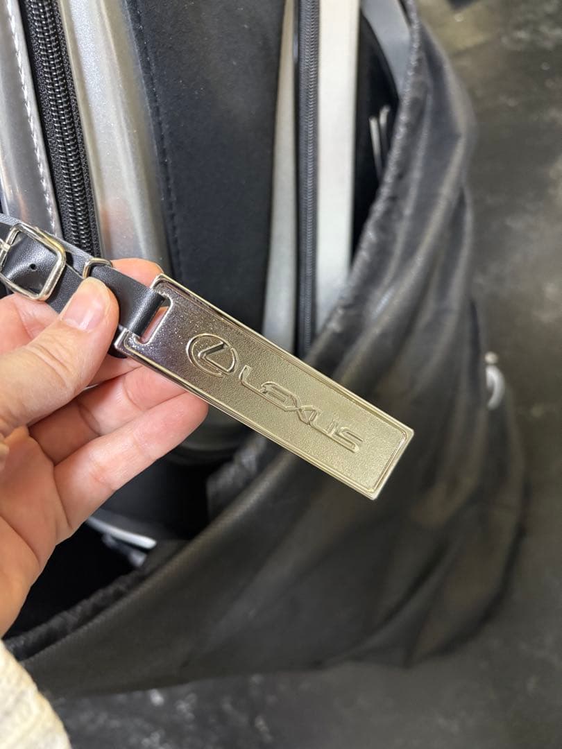 Lexus キャディバッグ ブラック/シルバー　未使用です