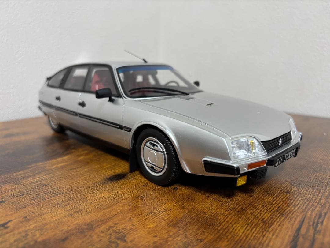 シトロエン　ミニカー 1/18 Citroen CX 25 ターボ　シリーズ