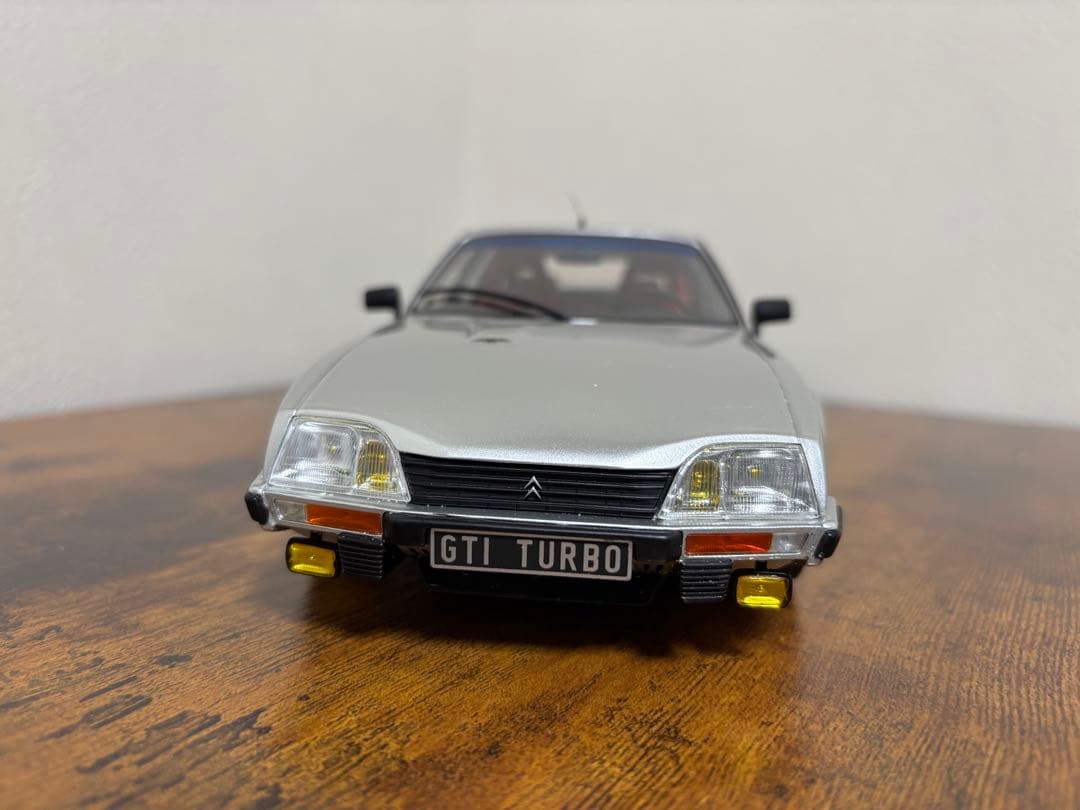 シトロエン　ミニカー 1/18 Citroen CX 25 ターボ　シリーズ