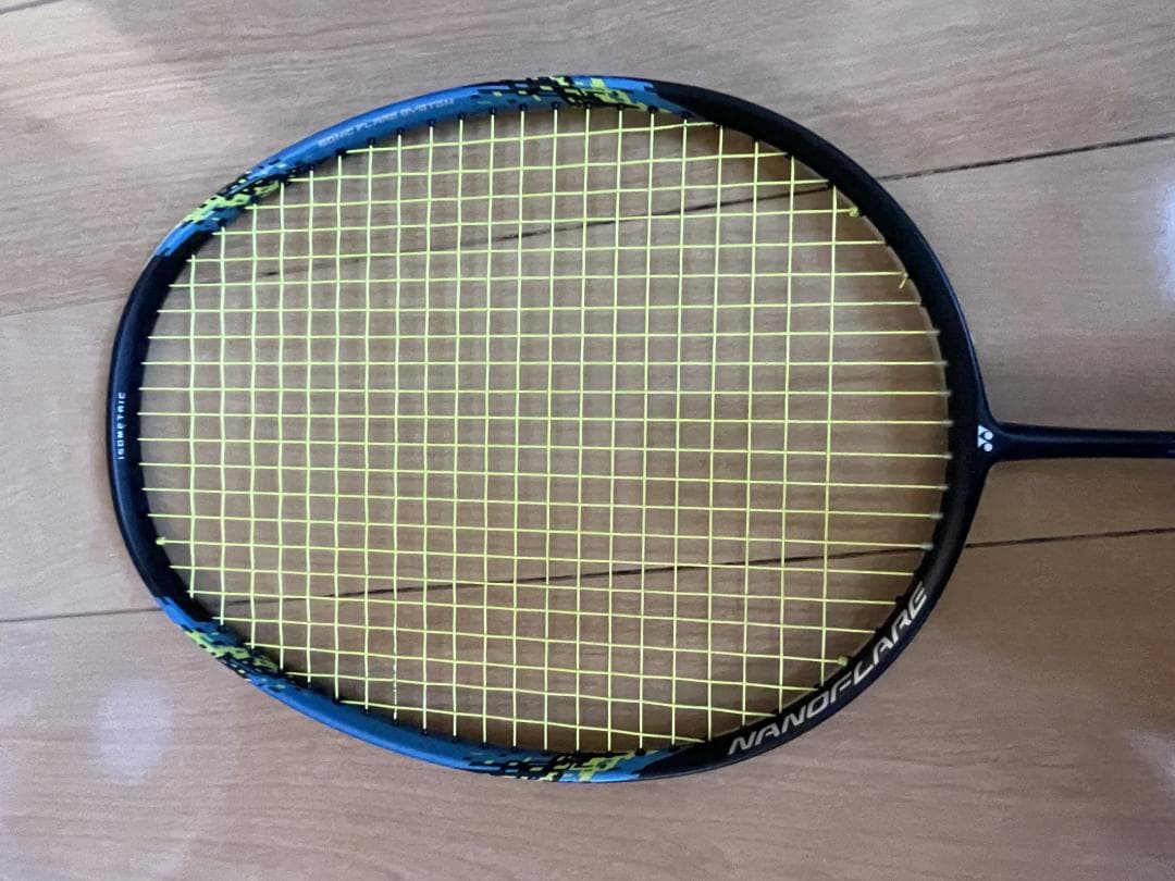 【美品】 YONEX バドミントン ラケット NANOFLARE700 5UG6