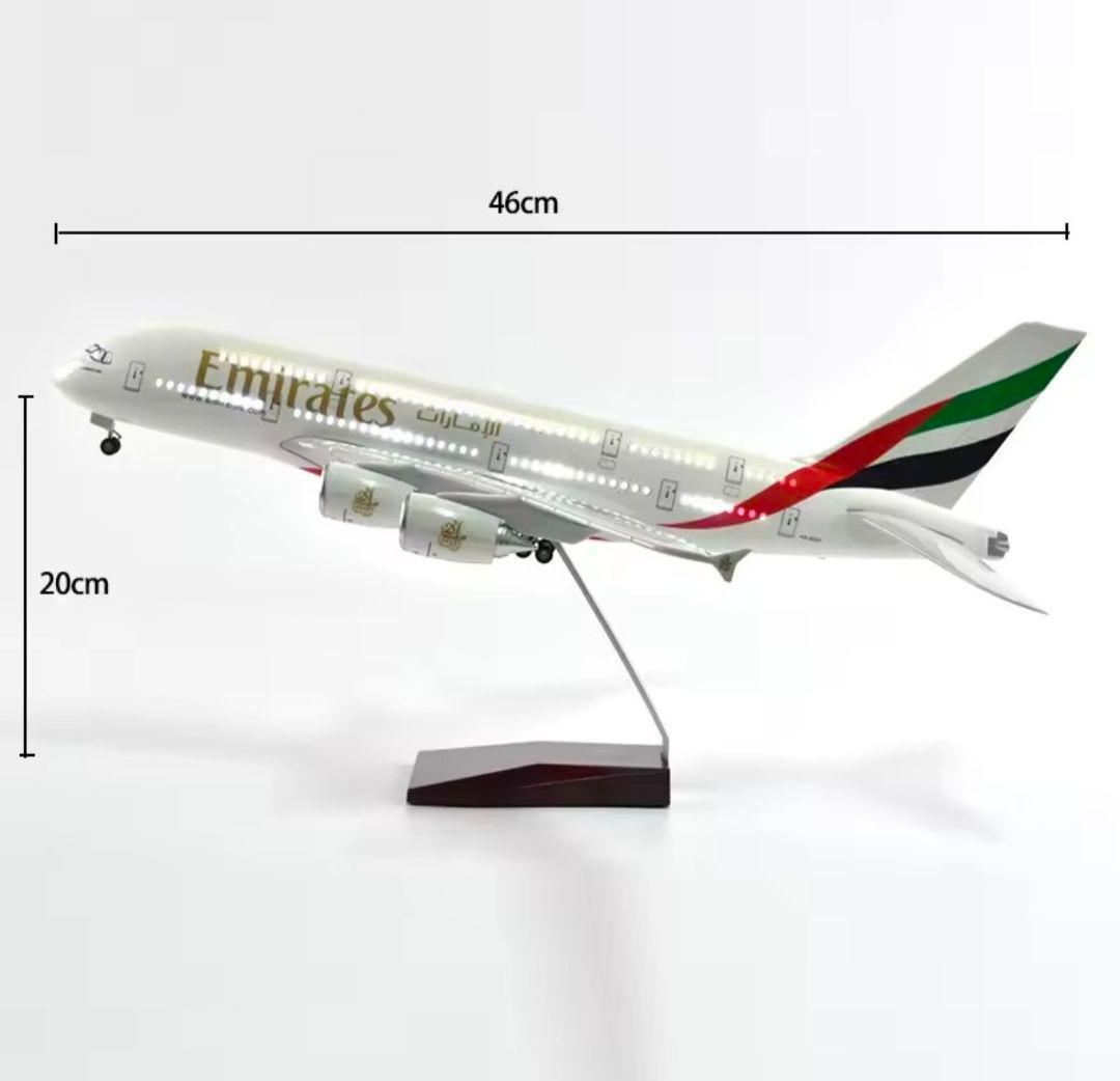 エミレーツ航空 A380 1:160スケール 46cm LEDモデル 照明点灯!
