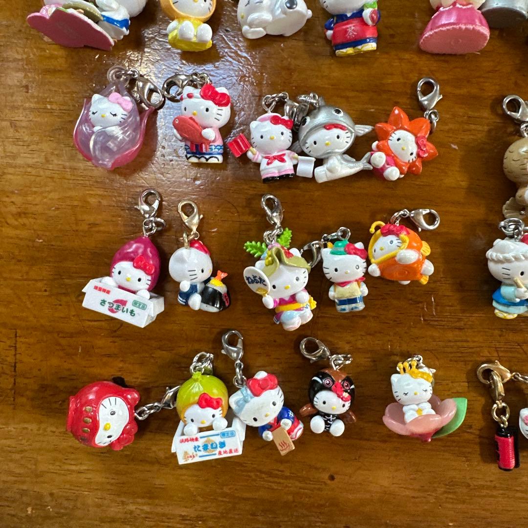 ハローキティ ストラップセット　70個