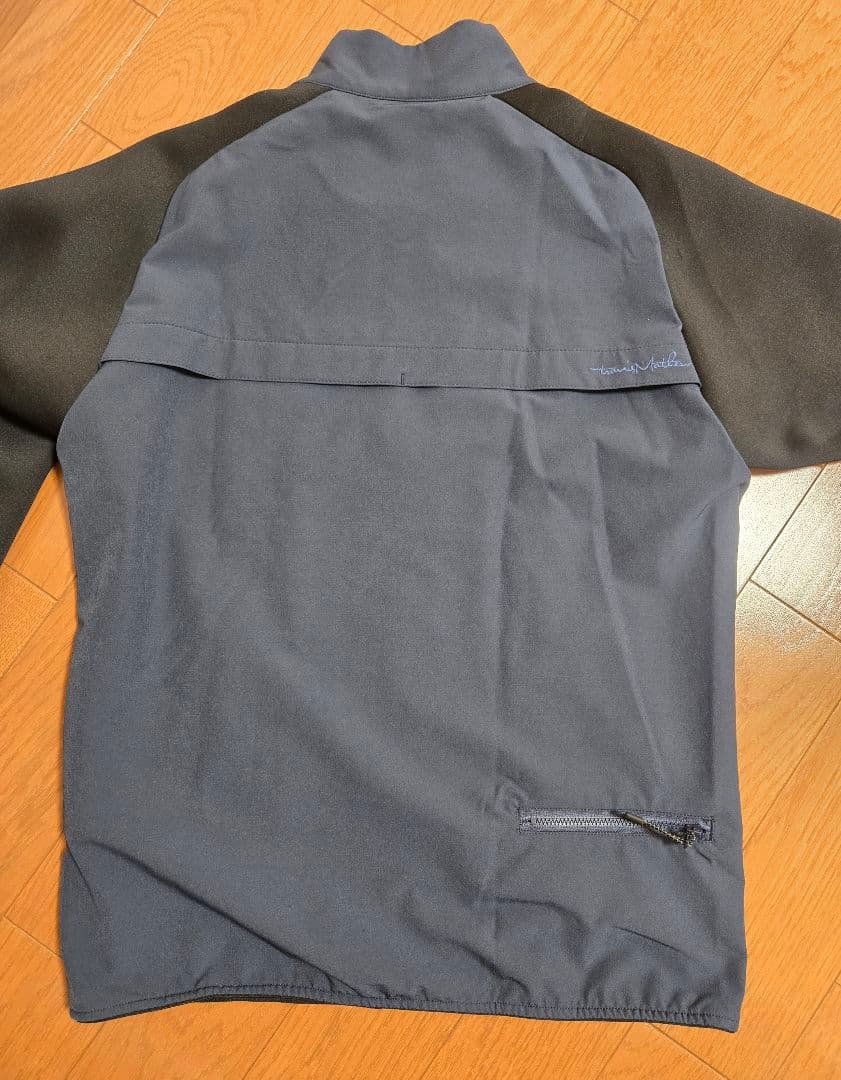 本日中　トラヴィスマシュー フルジップジャケット ブルゾン　M
