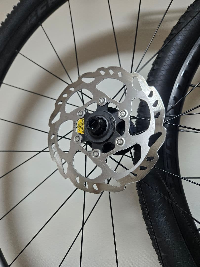 Bontrager ボントレガー paradigm IRC タイヤホイール