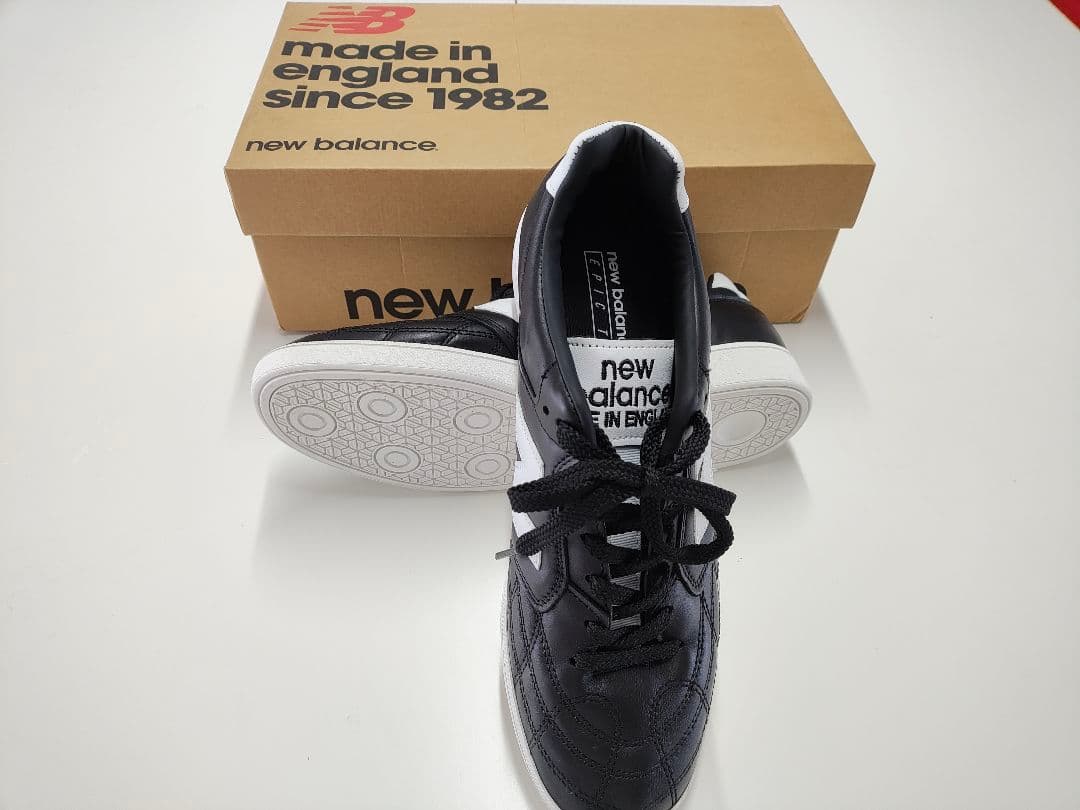 【新品未使用】ニューバランス Made in UK Epic TR