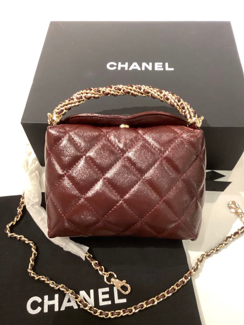 シャネル　ココチェーンクラッチショルダー　ボルドー　ノベルティ