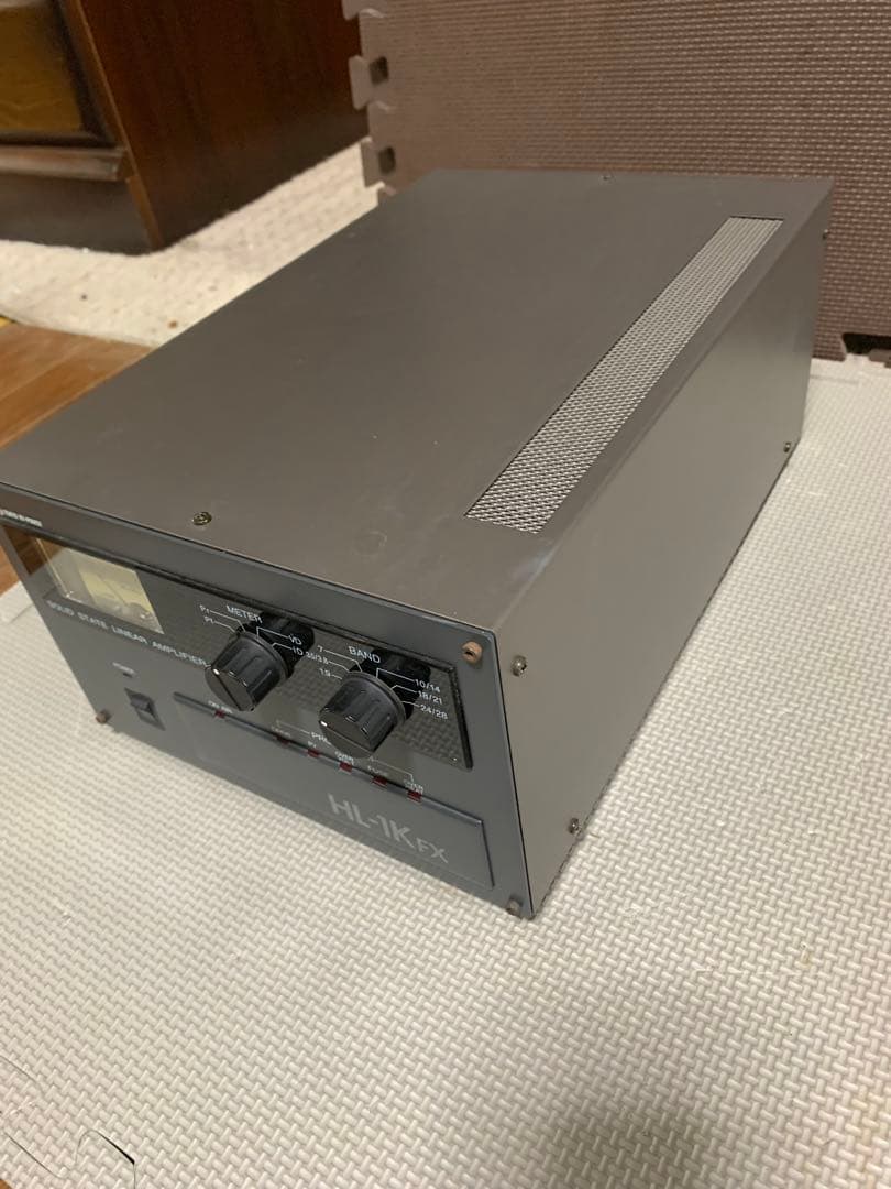 【動作未確認】東京ハイパワーのHL-1KFXソリッドステートHFリニアアンプ
