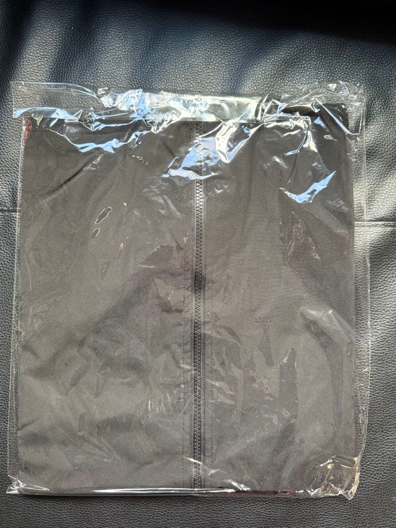 新品　YOASOBIのアジアツアー\"超現実\" トラックジャケット Lサイズ