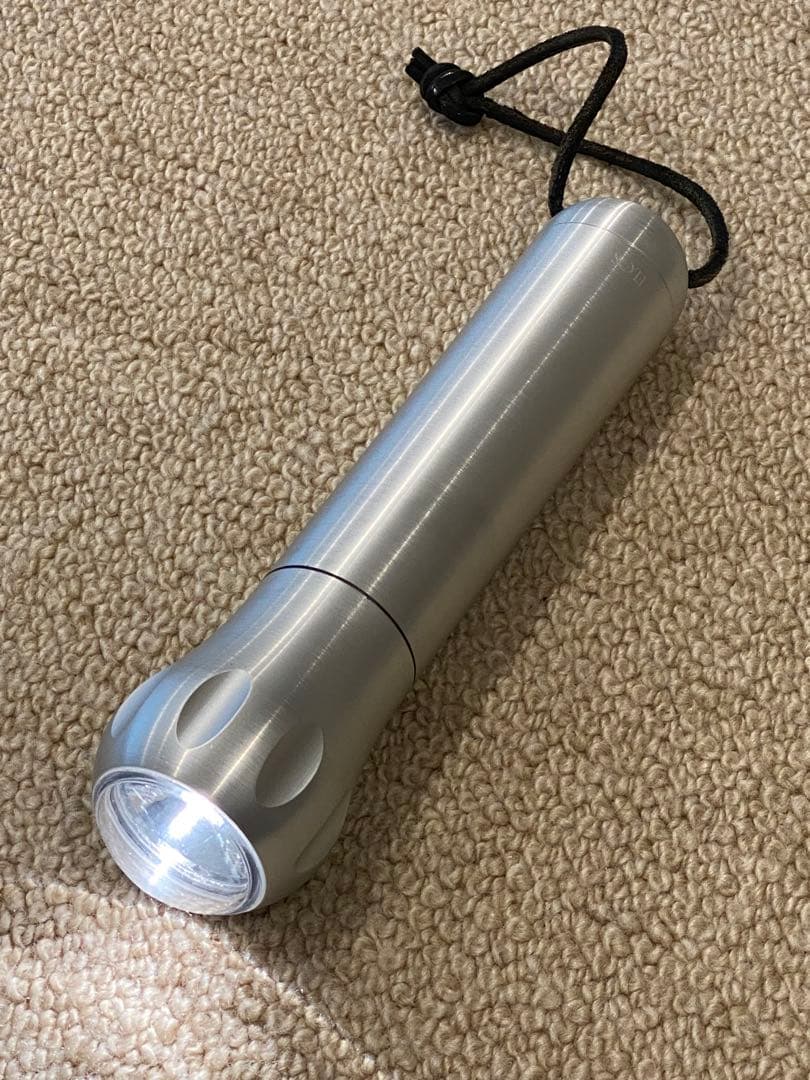 FLOS マークニューソン Apollo ライト