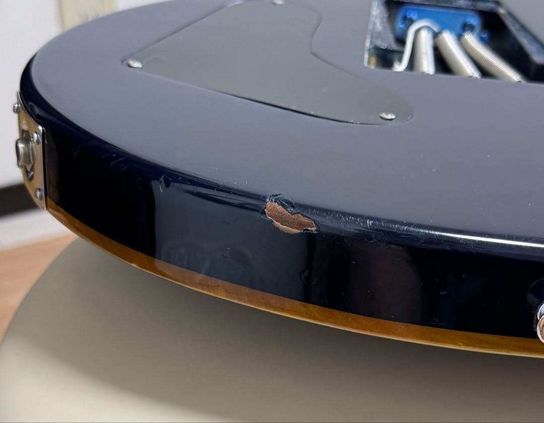 Tony Smithギター(PRS風)