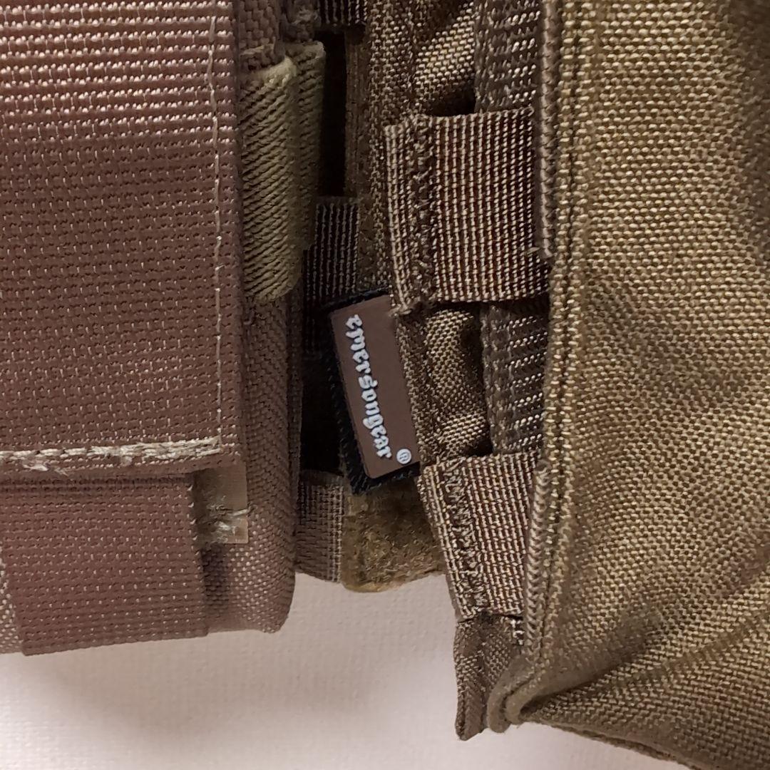 EmersonGear　プレートキャリア　タスマニアンタイガーマグポーチ