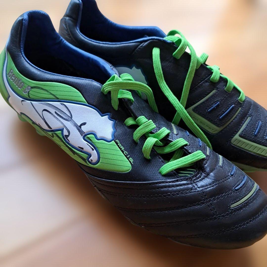 【セール】ガンバ選手サイン入り　 サッカースパイク