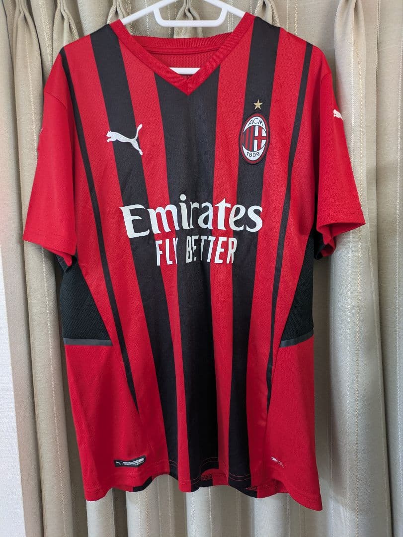 ACミラン　21/22シーズン　ホームユニフォーム