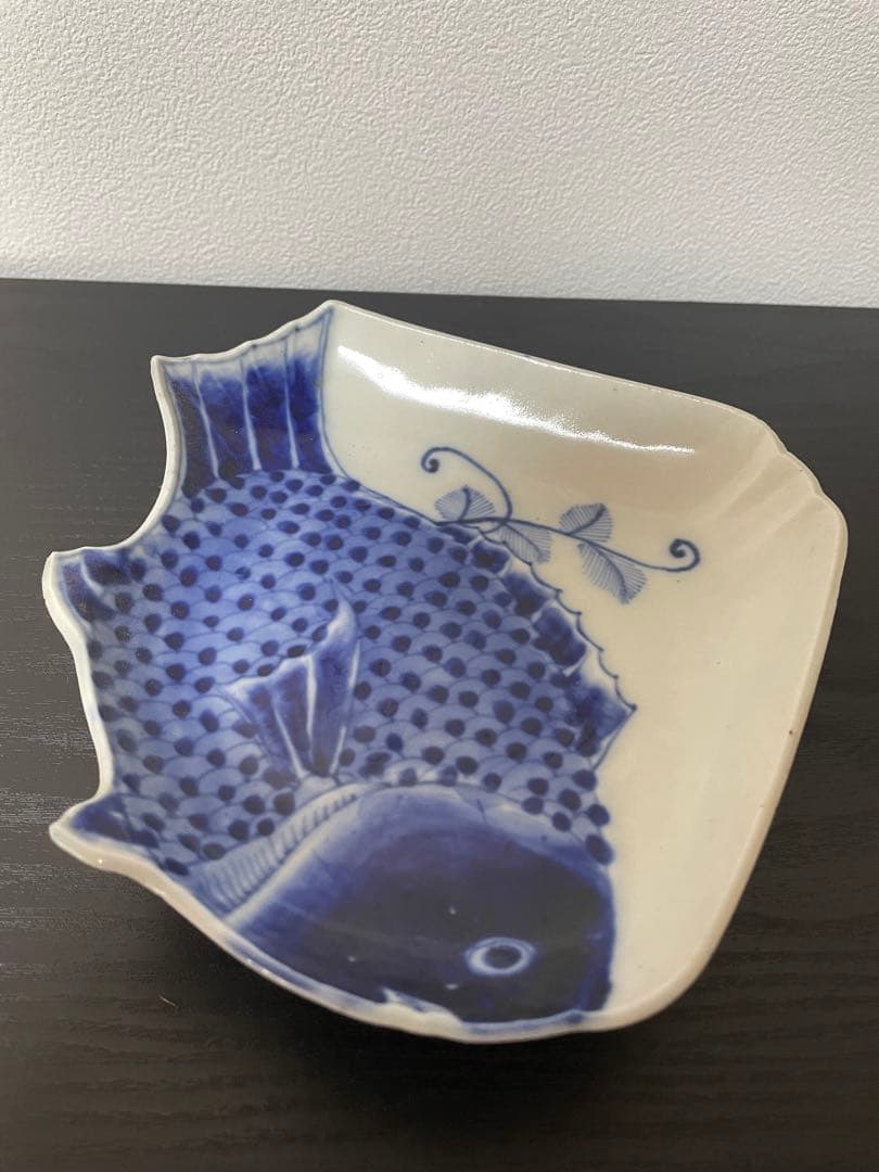 珍品　貴重品　古伊万里染付　変形平皿　美品　飾り皿　めで鯛皿　アンティーク