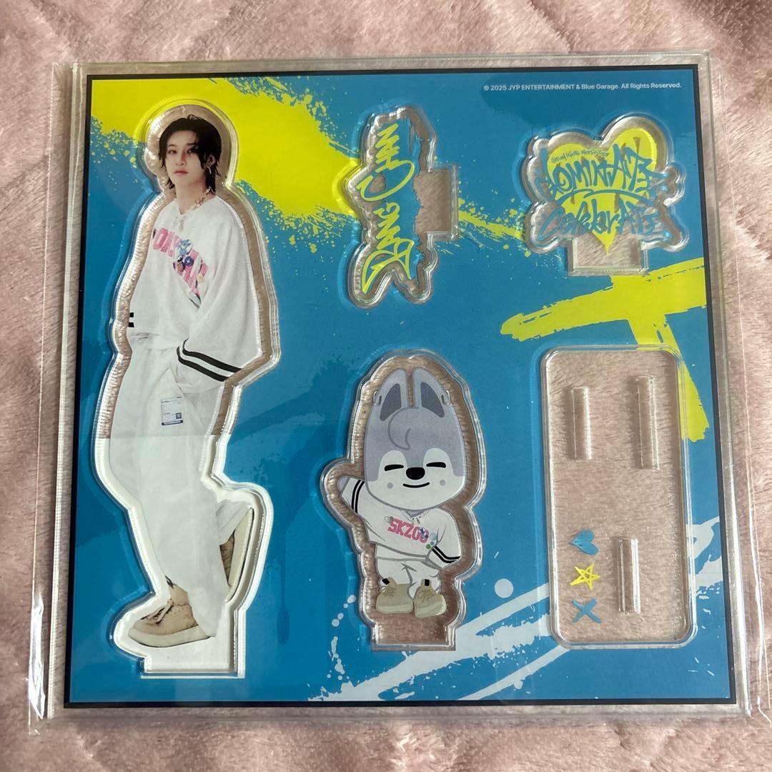 straykids スキズ バンチャン celebrate アクスタ