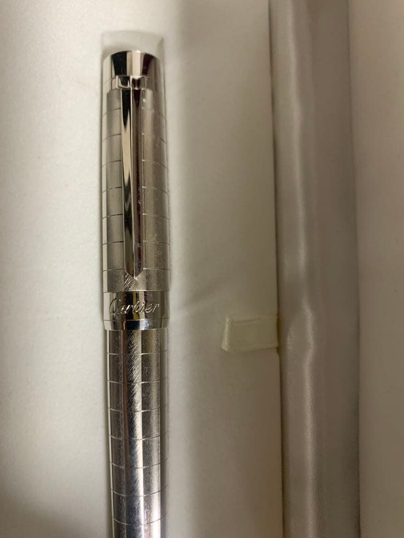 Cartier ボールペン シルバー 格子模様