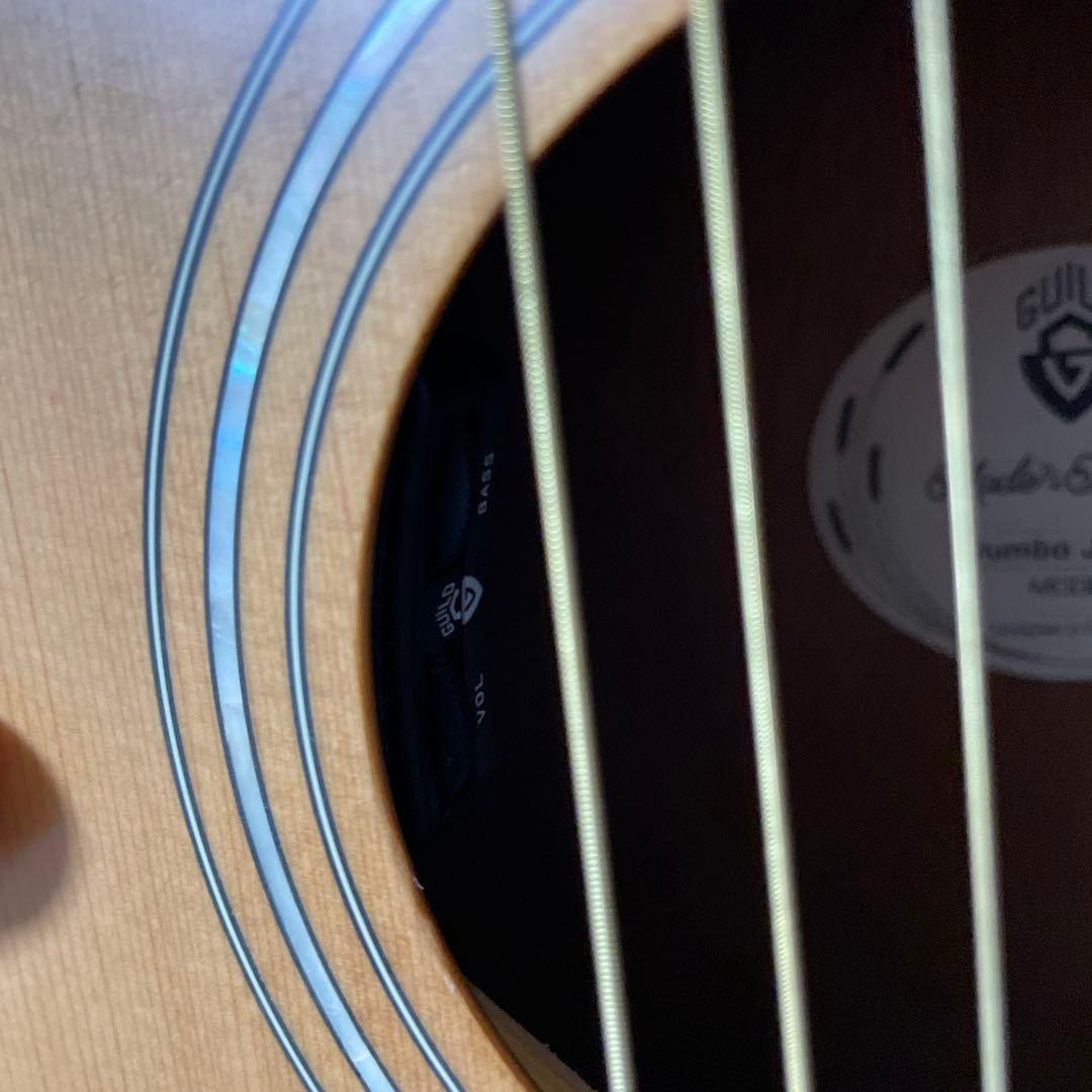 GUILD Jumbo Junior 小ぶりエレアコ　ミニギター