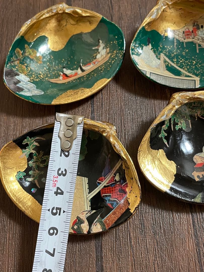 源氏物語　貝合わせ 蛤香合 天然蛤貝 金箔工芸品　源氏絵