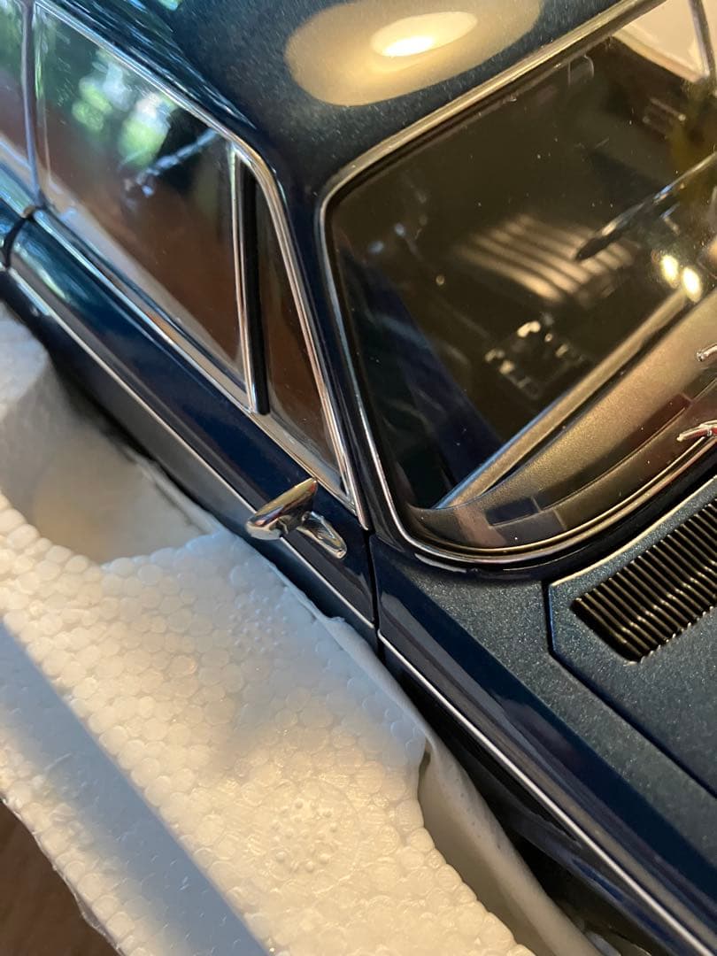 1\18オートアート 3.0 CSi Blue llic 絶版品