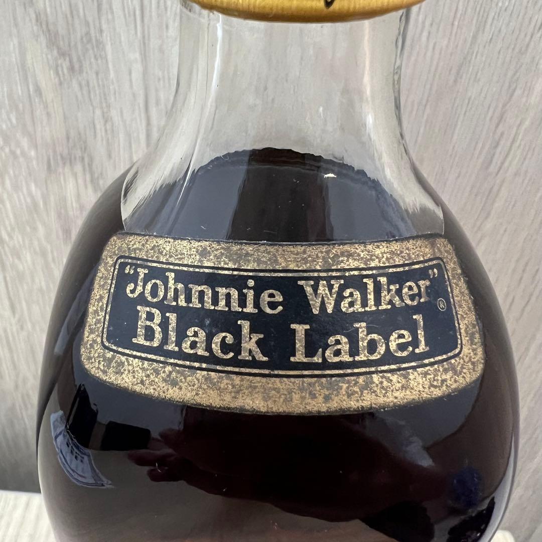 ウイスキー Johnnie Walker Black Label Scotch Whisky