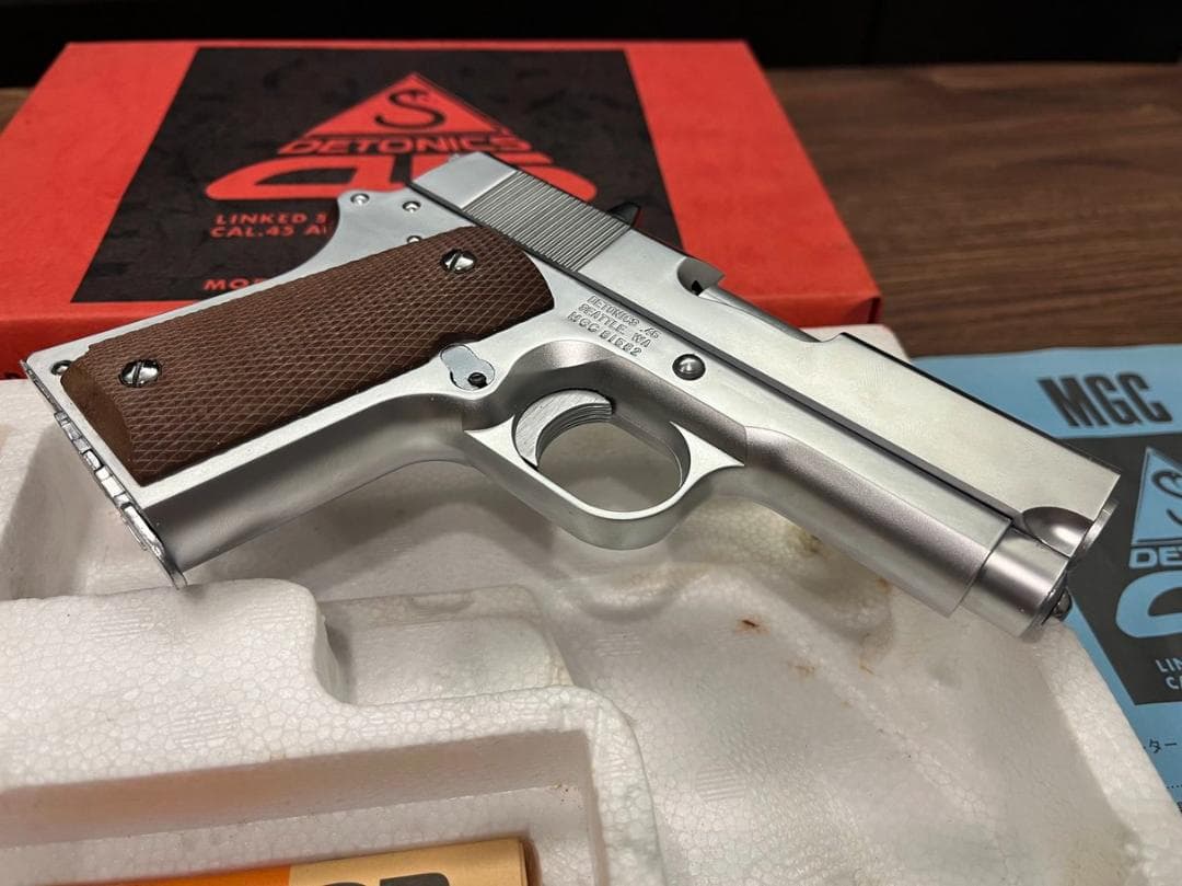 MGC DETONICS45 モデルガン シルバー