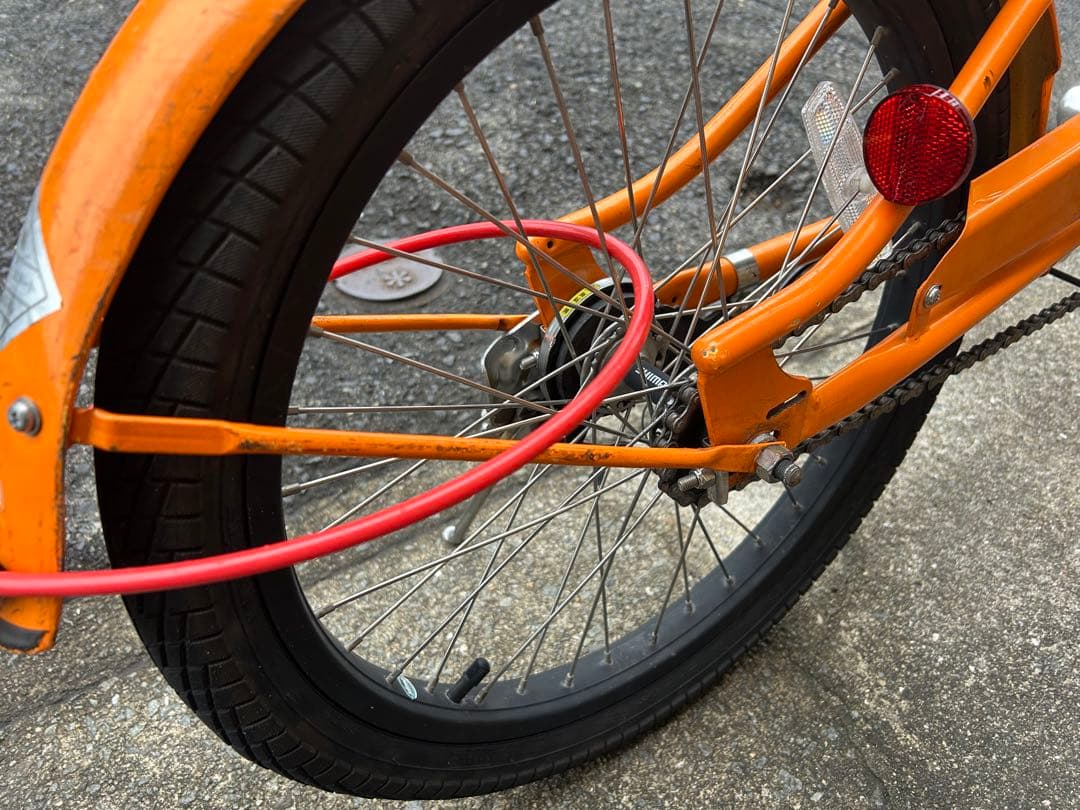 兵庫県神戸市より！ビーチクルーザー　アメ車自転車　オレンジです。