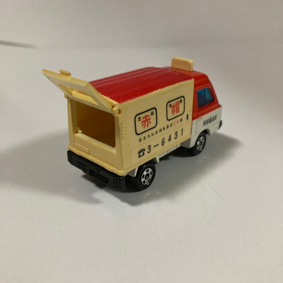 日本製トミカ　スバル　サンバー　赤帽