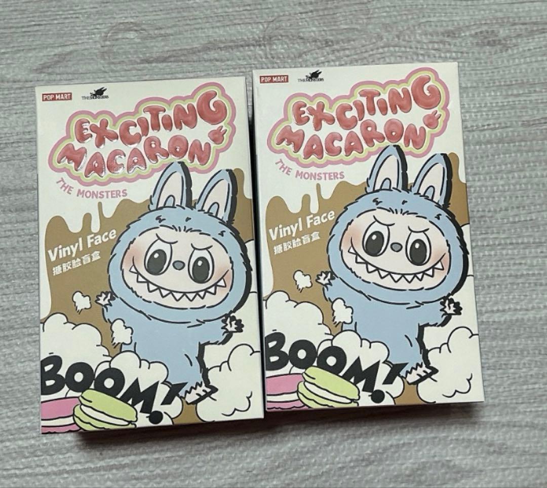 THE MONSTERS Exciting Macaron ぬいぐるみ 2点