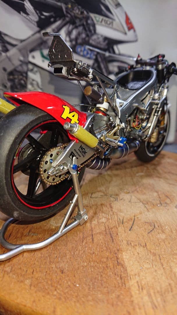 Honda 1/12 RS250RW完成品 ハセガワ タミヤ フジミ アオシマ