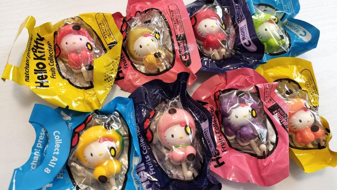 平成レトロ　未開封　ハローキティ　フルーツマグネットフック　非売品