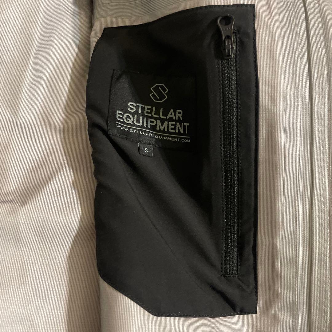 日本未入荷　STELLAR EQUIPMENT スキーウェア　レディース