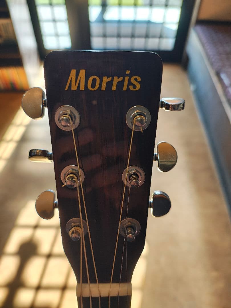 Morris アコースティックギター ハードケース付き