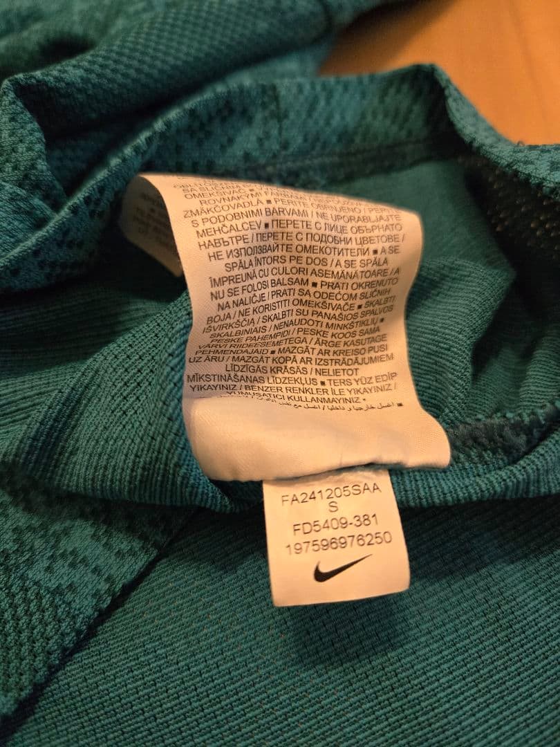 NIKE テニスウェア ヴェイパーニット