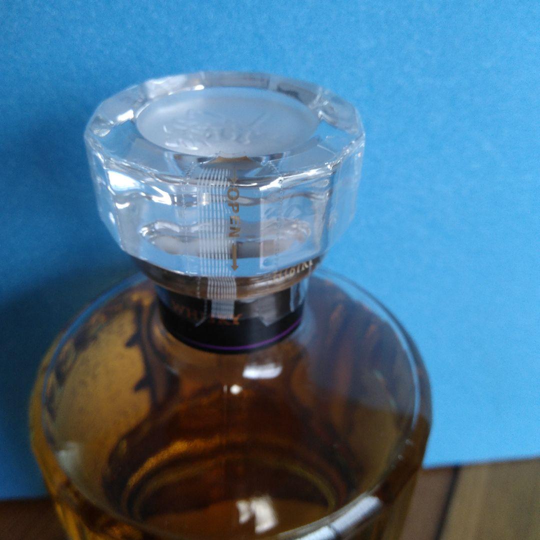 響ジャパニーズハーモニー700ml+山崎シングルモルト180ml=11444円