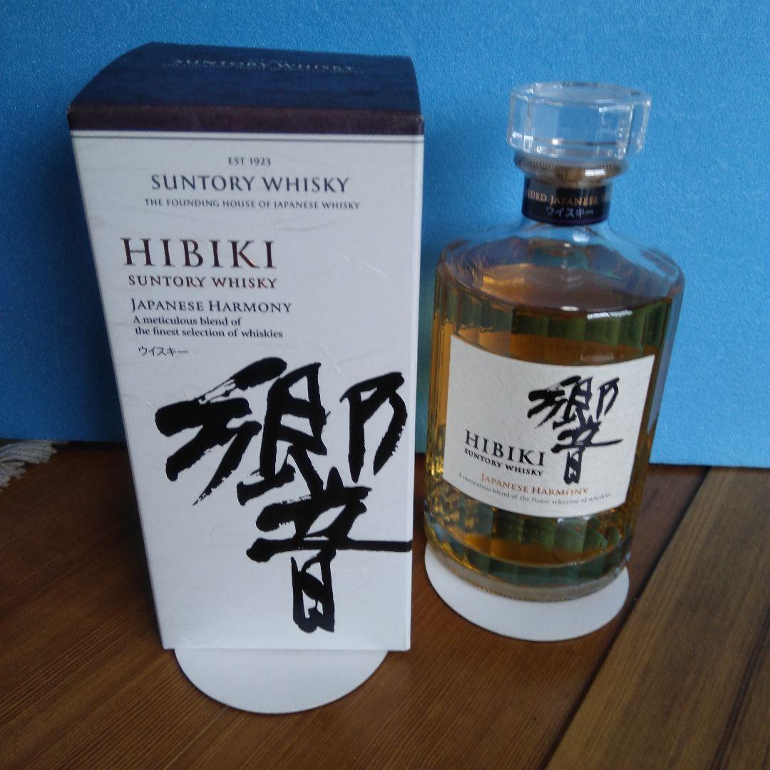 響ジャパニーズハーモニー700ml+山崎シングルモルト180ml=11444円