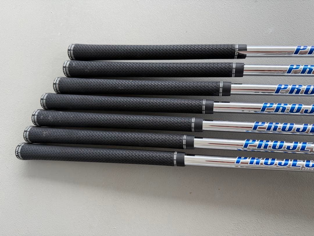 タイトリスト T100 7本セット　プロジェクトX LZ6.5