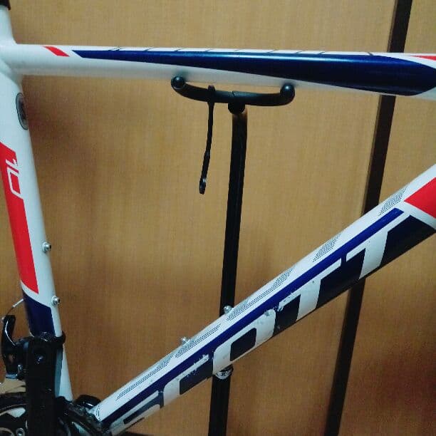 最終値下げ！訳あり SCOTT スピードスター10 アルテグラ ホイールなし