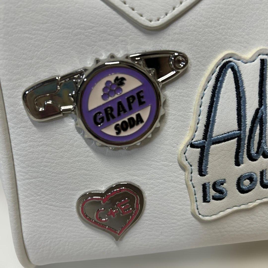 カールじいさんの空飛ぶ家　ピクサー　バック　カールじいさん