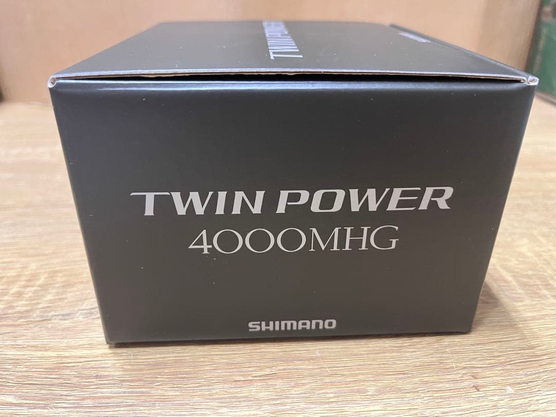 SHIMANO シマノ　24 ツインパワー4000MHG