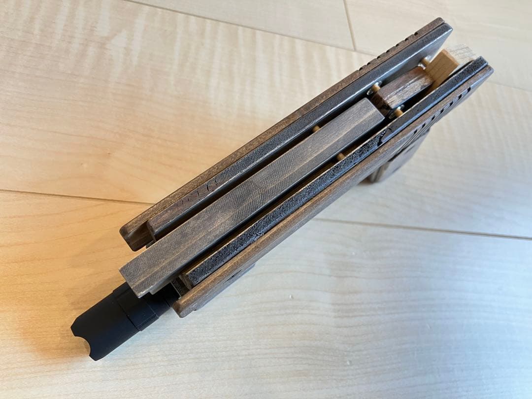 木製トイガン 3点セット　リボルバー　ベレッタ　マシンガン　ゴム鉄砲　おもちゃ