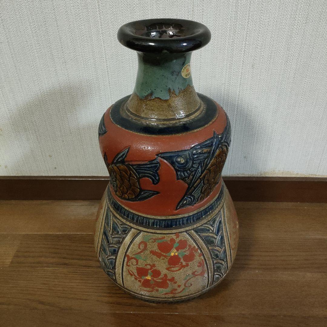 ★壺屋焼★小橋川清正 赤絵魚紋大壷 高さ３７ｃｍ、重量約５．５kg