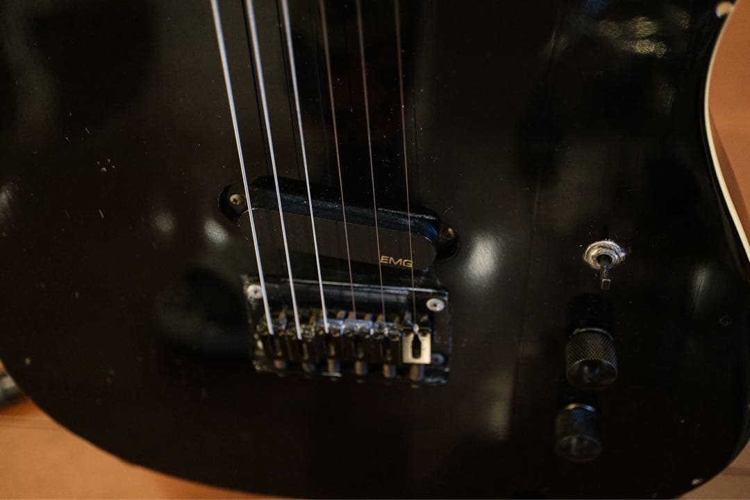 フェルナンデス 初期 LシリアルTEJ-75 白FGI ×EMG 布袋寅泰