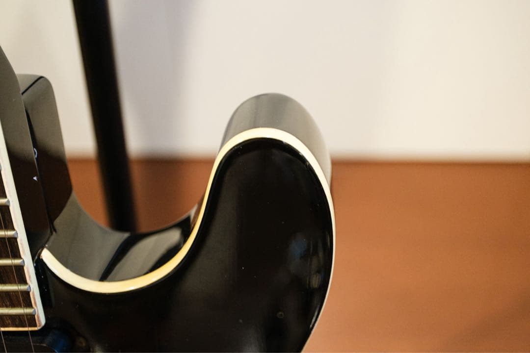 フェルナンデス 初期 LシリアルTEJ-75 白FGI ×EMG 布袋寅泰