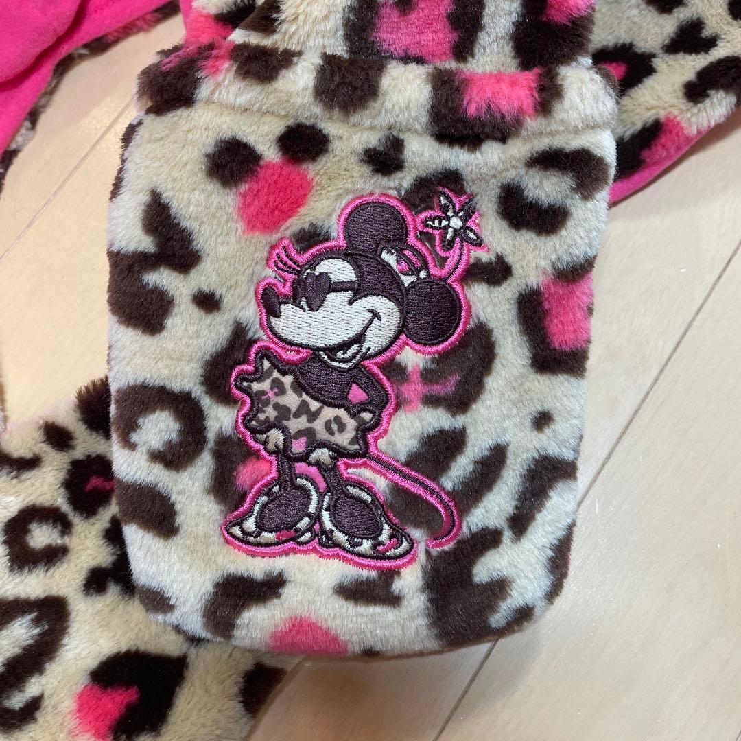 ディズニー　ミニーヒョウ柄マフラー