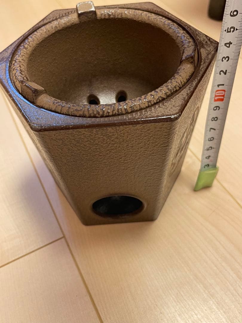 鋳鉄製茶道具 六角形 火鉢 涼炉 鉄瓶用 工芸品